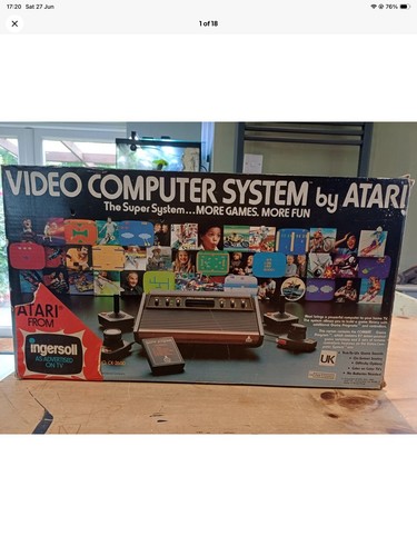 Vintage atari 2600 console - atari,