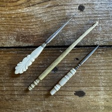 Vintage Carved Handle Crochet Hooks & Stiletto