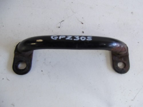 Kawasaki gpz305 grab lift - gpz305,