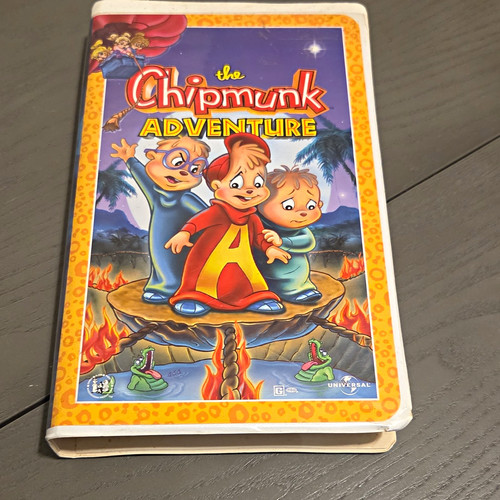 Universal the chipmunk - universal,
