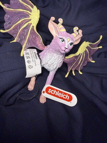 Schleich bayala winged cat - winged,