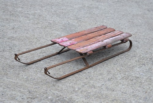 Vintage old sleigh sledge snow