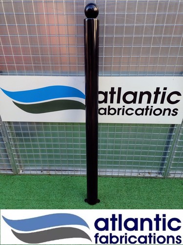 Steel bollard concrete in - steel,