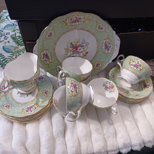 Queen anne gainsborough tea - anne,