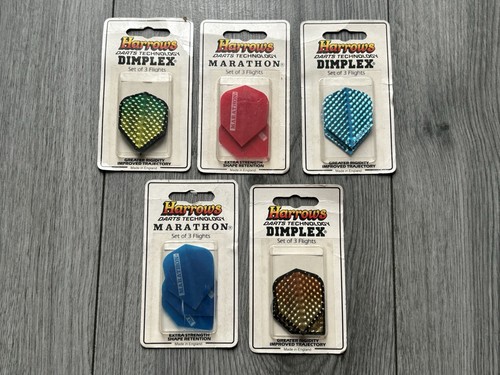 Vintage harrow dart - harrow, flights