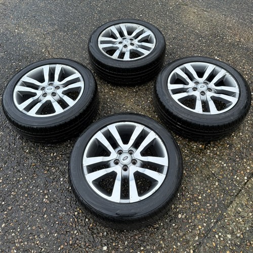 Genuine set range rover - of,