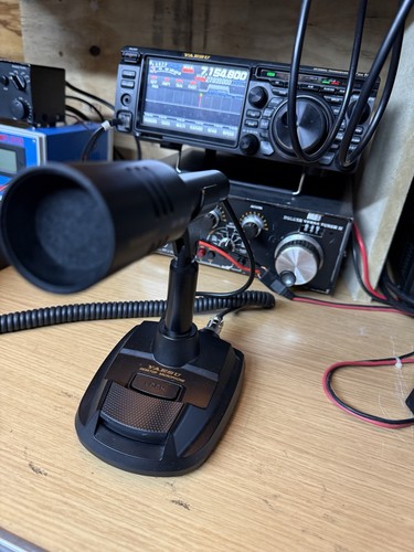 Yaesu desktop microphone - desktop,