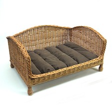 Luxury Medium Size Wicker Dog