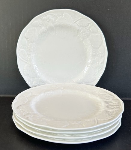 Wedgwood bone china - china, strawberry