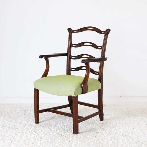 19th century mahogany - 19th, ribbon