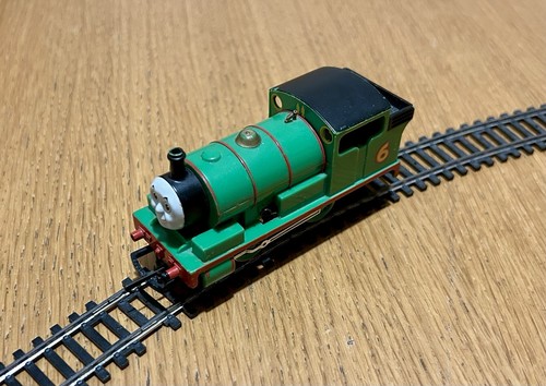 Hornby r350 thomas - thomas, friends