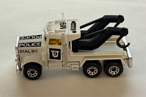 Matchbox peterbilt police - peterbilt,