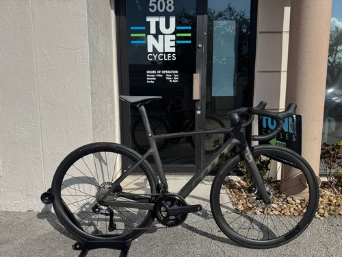 New 2024 scott addict 15 - addict, rc