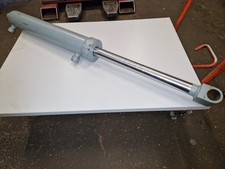 Bomford Double Acting Ram