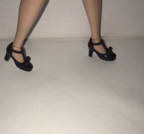Sindy fashion doll - fashion, shoes