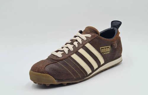 New vintage 2005 adidas - *as,