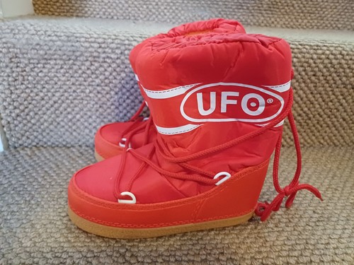 New ufo snow boots moon - new, size