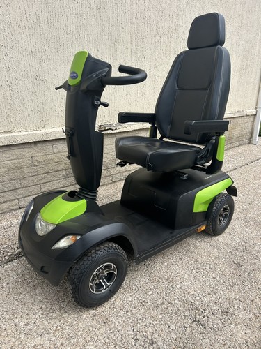 Invacare comet pro 8mph large - invacare,