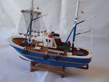  Wooden Model Fishing Boat
