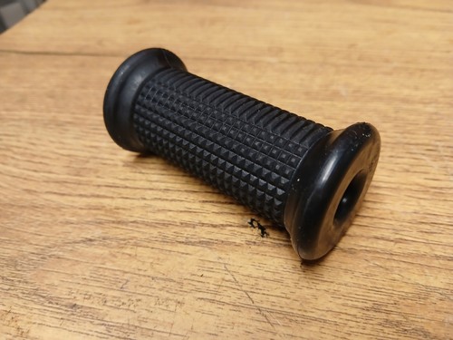 Triumph kickstart rubber - kickstart,