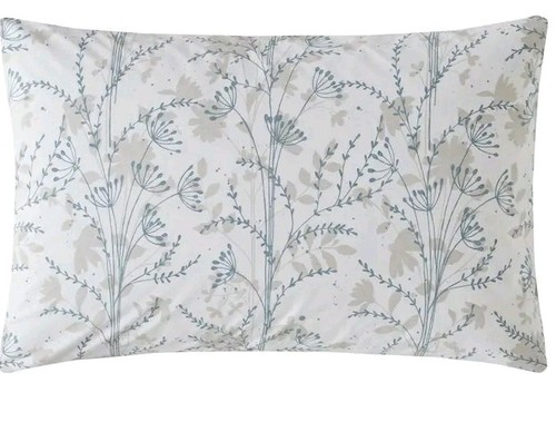 Laura ashley fennelton - laura,