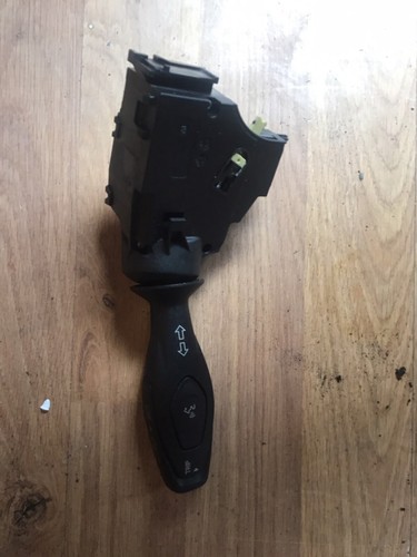 Ford fiesta mk7 indicator - mk7,
