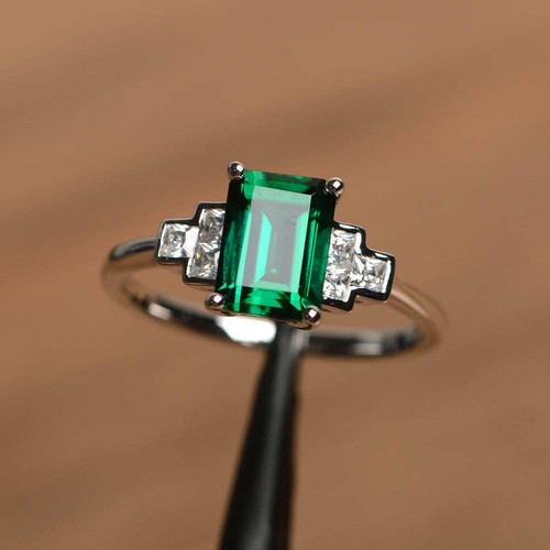 3ct emerald cut - cut,