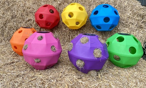 Hay ball feeder anti - hay,
