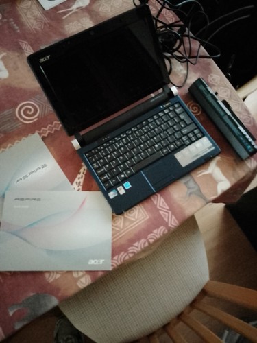 Acer aspire one - d250-0bb,