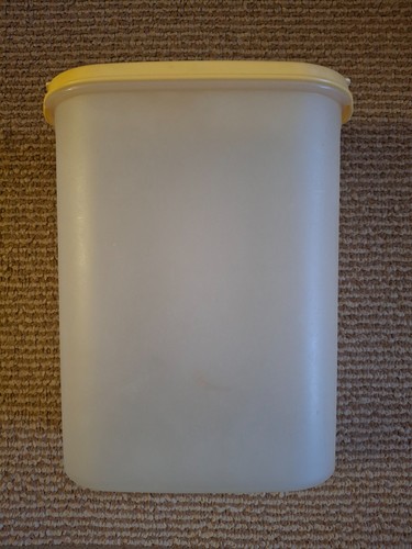 Tupperware space saver - tupperware,