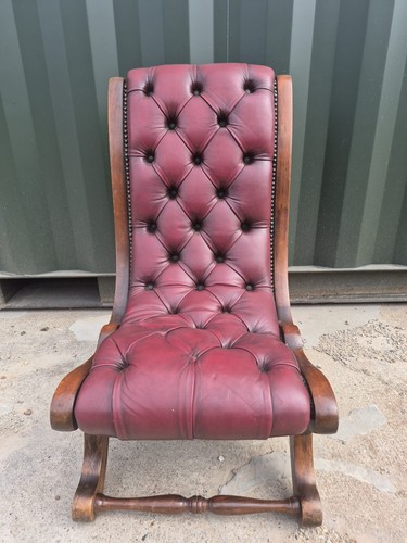 Red leather chesterfield - red,