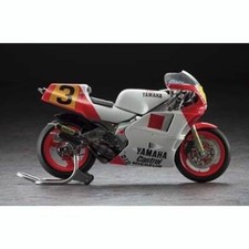 Hasegawa Hasegawa 1/12 BK3 Yamaha YZR500 (0W98) "1988 WGP500 Champion"