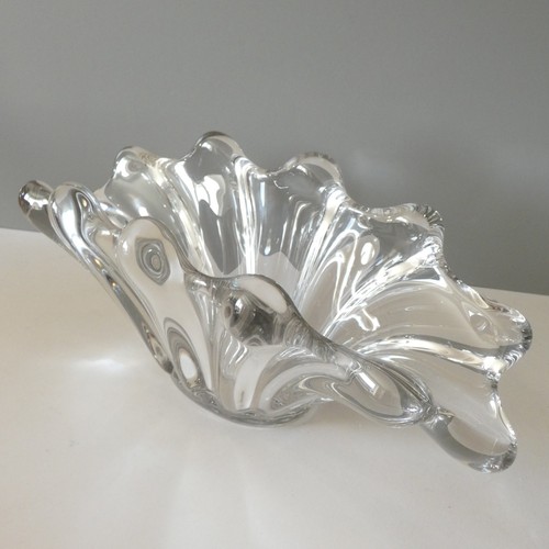 Vintage art glass centrepiece - glass,
