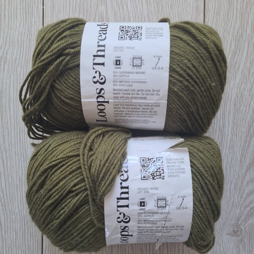 Loops and threadsixe merino - loops,