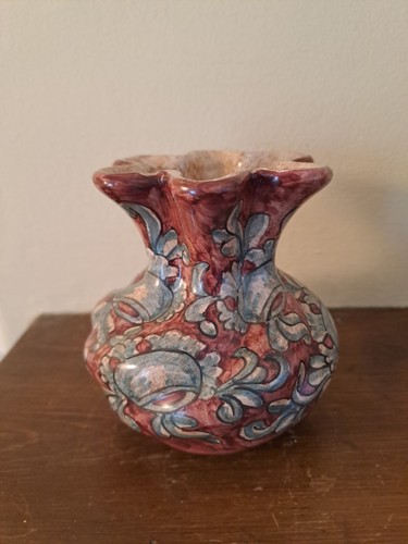 Small ruffled rim hand painted - small,