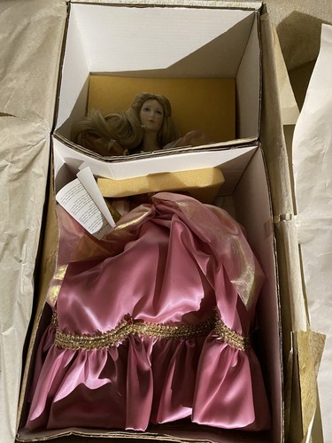 Franklin heirloom dolls - franklin, in