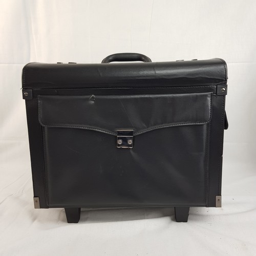 Wheeled pilot business - wheeled,