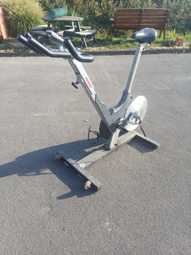 Keiser indoor exercise - ,
