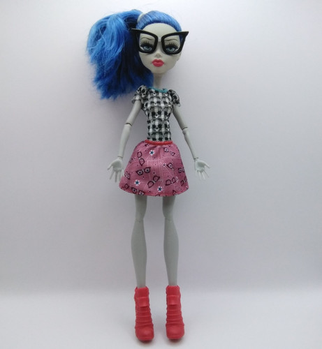 Monster high doll ghoulia - doll,