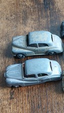 DINKY TOYS  AUSTIN SOMERSET &