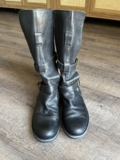 FIORENTINI + BAKER Eternity