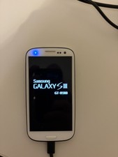 Samsung Galaxy S3 GT-19300 -