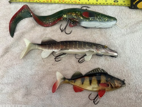 Large lures fox - large, rage