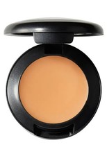 MAC Studio Finish Concealer