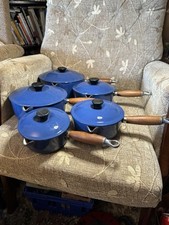  A stunning le creuset saucepan set Of 5 In Blue