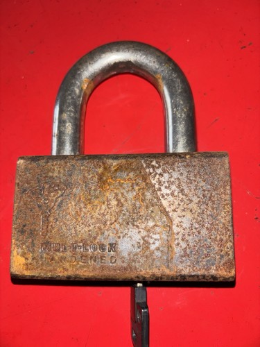 Container lock mul - container, mul-t-lock