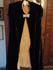 Antique Opera cloak 1920s/30s Black Silk Velvet / pink silk velvet lined 