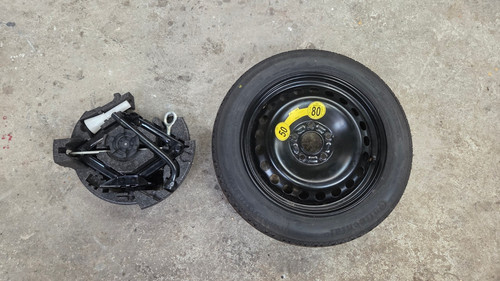 Volvo v40 space - 16",
