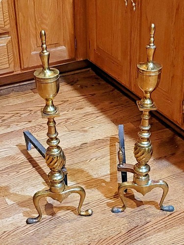 Vtg cast iron - cast,