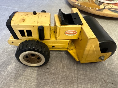 Tonka yellow steam - roller, toy